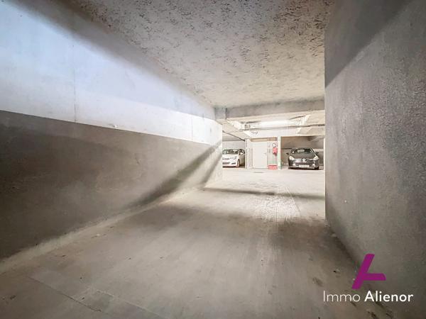 Place de parking en sous-sol Bordeaux Caudéran – Résidence sécurisée