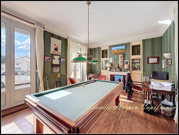 Maison à vendre 7 pièces NIORT (79) 4 chambres parcelle 1992 m² - piscine chauffée