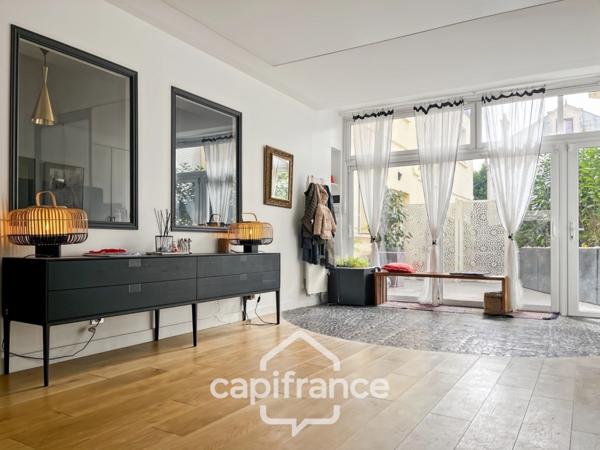 A vendre, appartement, esprit Loft, 164 m2, 5 pièces NOGENT SUR MARNE (94), avec Cour intérieure et box 1 voiture