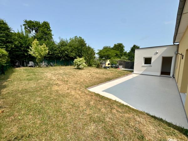 Pavillon 5 chambres avec jardin de 630m2