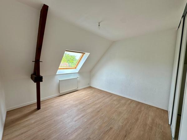 Pavillon 5 chambres avec jardin de 630m2