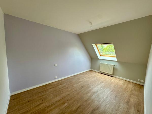 Pavillon 5 chambres avec jardin de 630m2