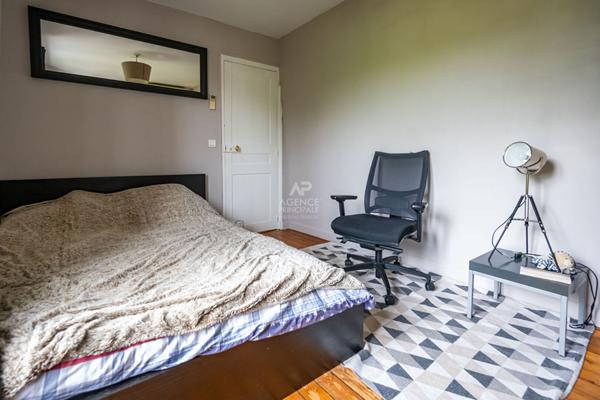 Maison Houilles 7 pièce(s) 135 m² 1 096 950 € **  - Référence  928