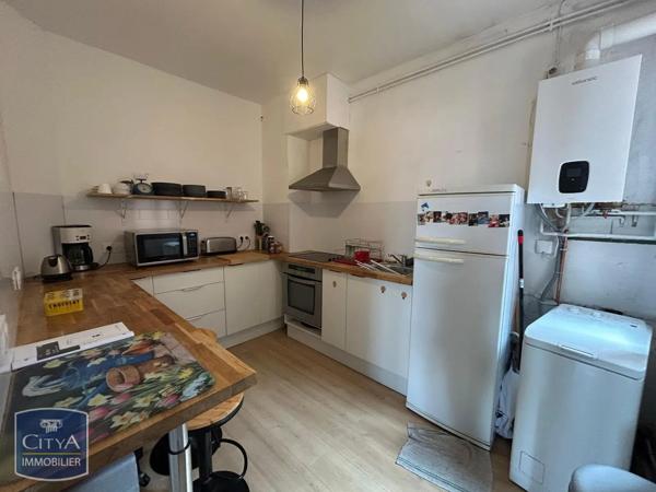 Appartement à louer 4 pièces 87m² Saint-Quentin (02100)