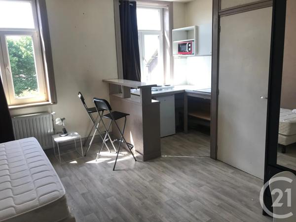 Immeuble à vendre  200 m 2   HELLEMMES LILLE  - 59