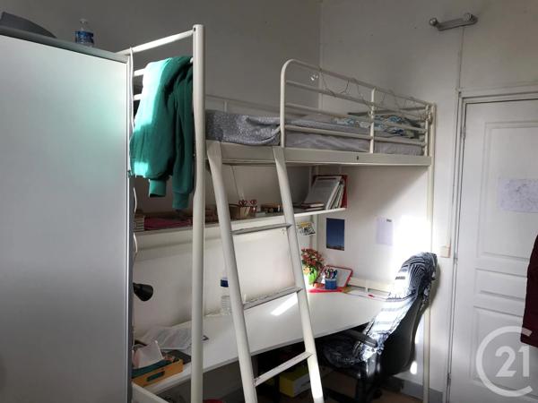Immeuble à vendre  200 m 2   HELLEMMES LILLE  - 59