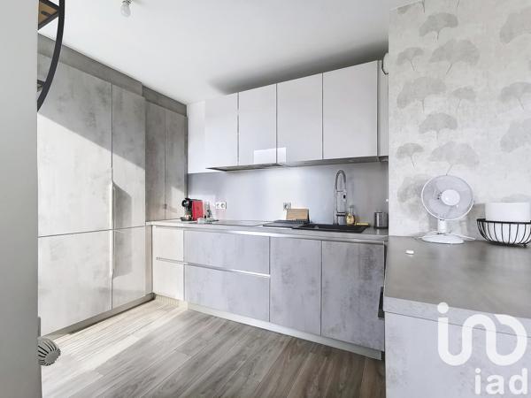 Appartement à vendre 3 pièces 62 m² Ambilly