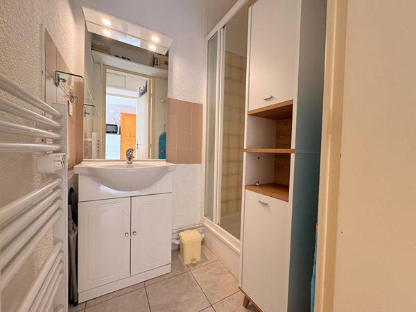 APPARTEMENT à VAUX SUR MER