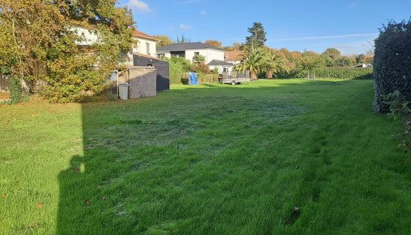TERRAIN à SAINT SULPICE DE ROYAN