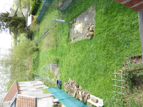 Maison de 5 pièces principales située à GRANDPRE, avec garage et terrain de 631 m².