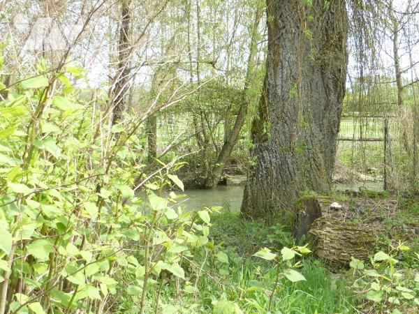 Maison de 5 pièces principales située à GRANDPRE, avec garage et terrain de 631 m².