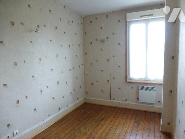 Maison de 5 pièces principales située à GRANDPRE, avec garage et terrain de 631 m².