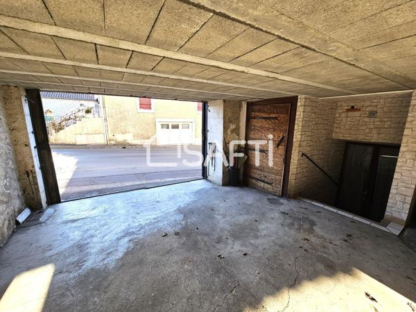 Maison en pierre de 255 m²