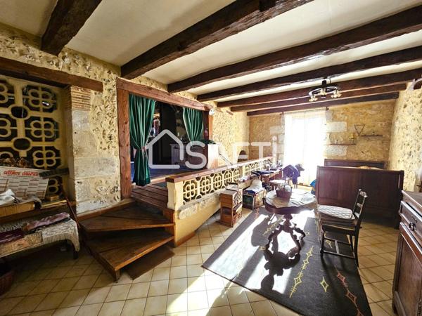 Maison en pierre de 255 m²