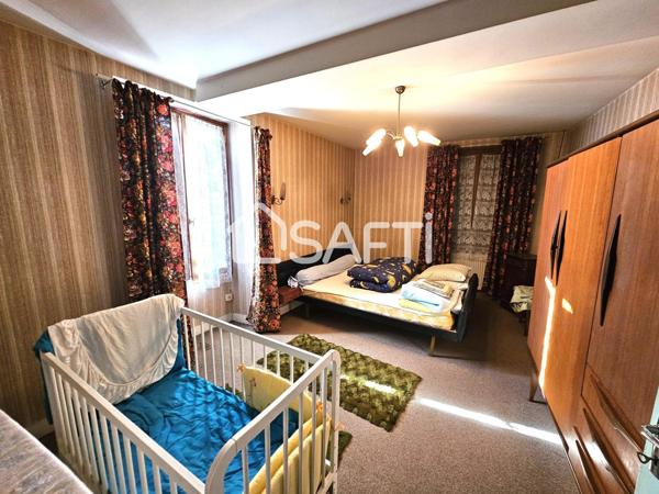 Maison en pierre de 255 m²