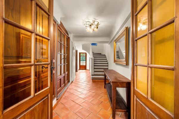 Vente Maison de ville Villecroze 7 Pièces 212 m²
