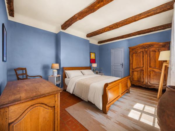 Vente Maison de ville Villecroze 7 Pièces 212 m²