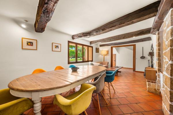Vente Maison de ville Villecroze 7 Pièces 212 m²
