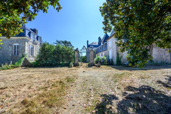 Vente Manoir Pluneret 20 Pièces 700 m²
