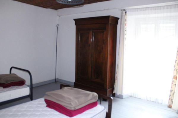 Exclusivité Langogne  Maison 4 pièce(s)  avec cour