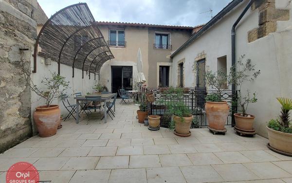 Maison à vendre    5 pièces •  Lunel