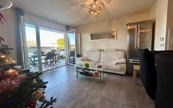 Appartement à vendre    3 pièces • 64 m2 Marseille 9