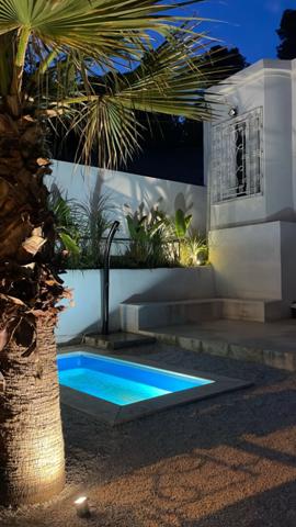 APPARTEMENT TYPE 2 / JARDIN / PISCINE / STATIONNEMENT