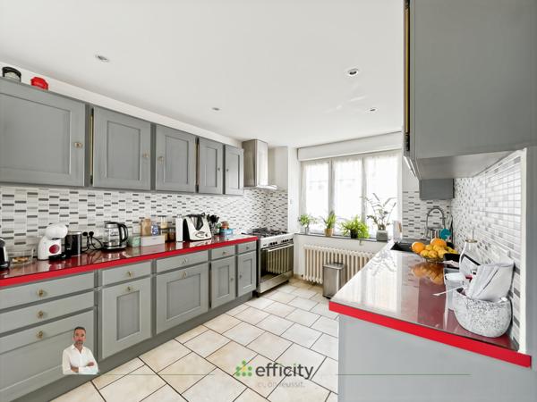 Maison 6 pièces - 124 m² Exclusivité efficity