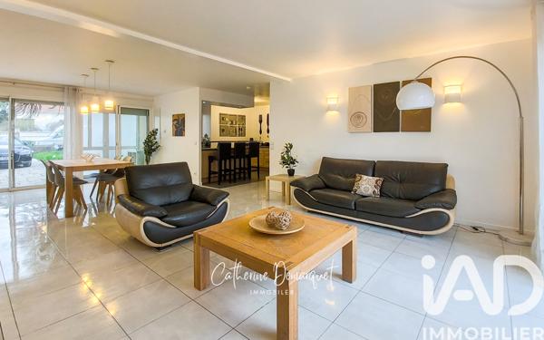 Maison à vendre 7 pièces 157,4 m² Paray-Vieille-Poste