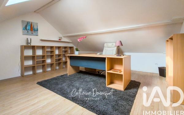 Maison à vendre 7 pièces 157,4 m² Paray-Vieille-Poste