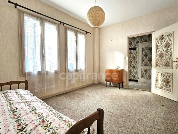 Maison à vendre 3 pièces avec garage et jardin PANISSIERES (42)