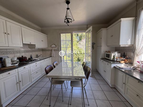 Maison 167m² avec jardin et accès bois – Proche centre-ville