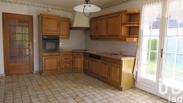 Maison 7 pièces de 180 m² à Sézanne (51120)