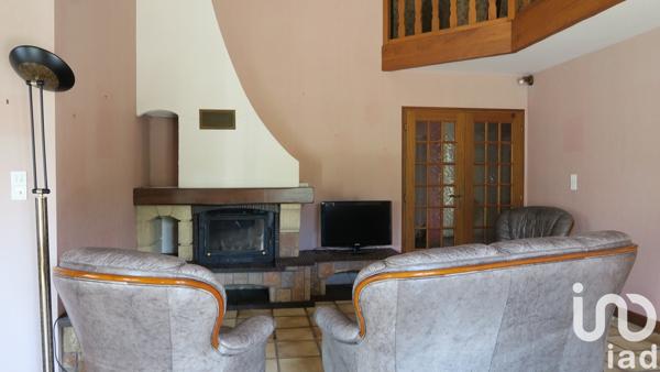 Maison 7 pièces de 180 m² à Sézanne (51120)