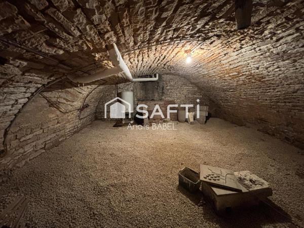 Maison au cœur des Riceys, village viticole de charme en Champagne.