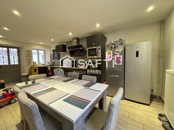 Maison au cœur des Riceys, village viticole de charme en Champagne.