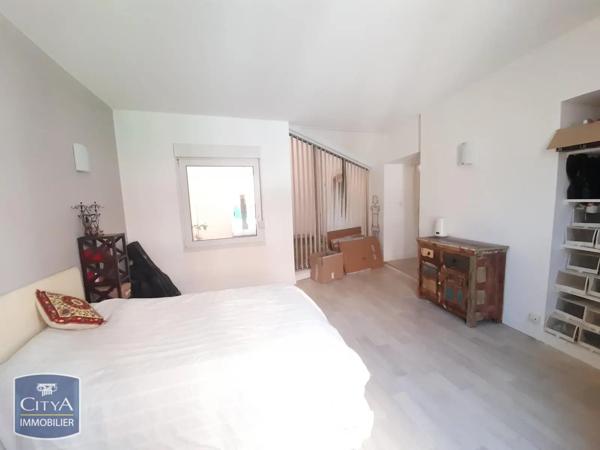 Appartement à louer 2 pièces 60.95m² Le Mans (72000)