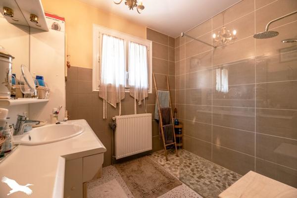 Maison à vendre |  Château-l'Évêque |  4 pièces | 108 m²