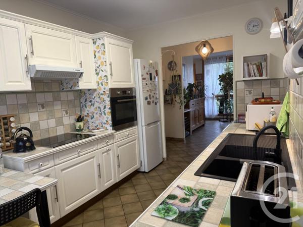 Appartement F4 à vendre  4 pièces - 77,85 m2 VILLEPARISIS - 77