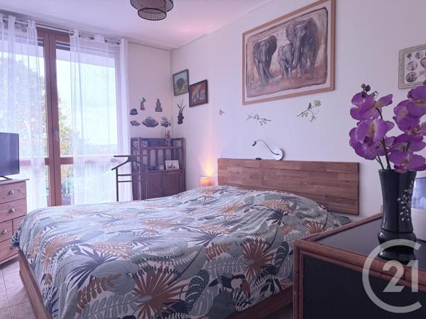 Appartement F4 à vendre  4 pièces - 77,85 m2 VILLEPARISIS - 77