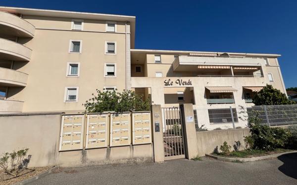 Appartement à vendre    3 pièces • 59,50 m2 Châteaurenard