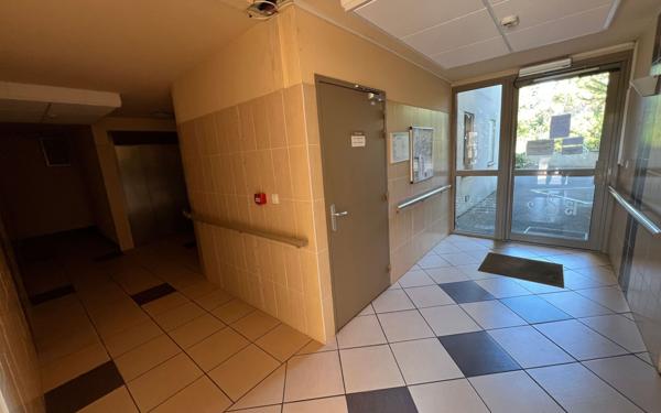 Appartement à vendre    3 pièces • 59,50 m2 Châteaurenard