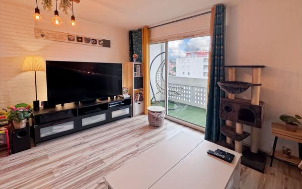 Appartement à vendre    4 pièces • 72,76 m2 Le Lavandou