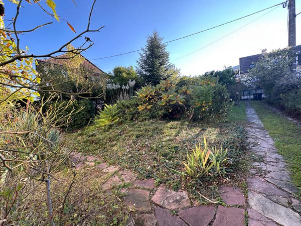 Maison - 5 pièces - 100 m²