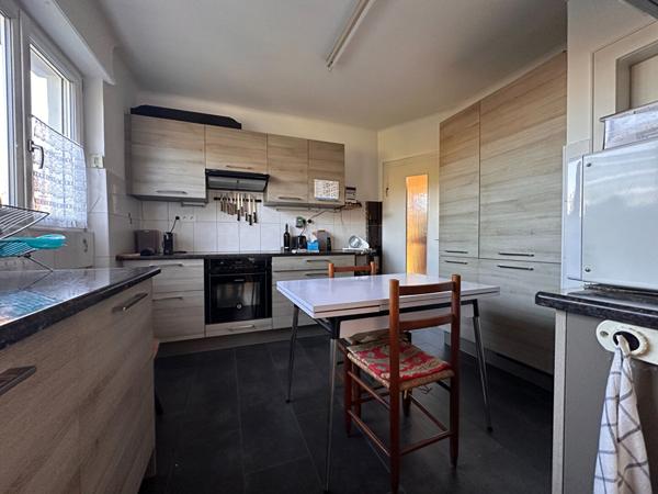 Maison - 5 pièces - 100 m²