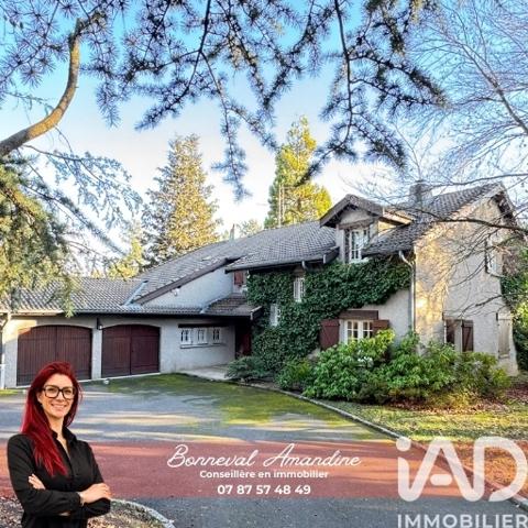 Maison à vendre 7 pièces 240 m² Sainte-Sigolène