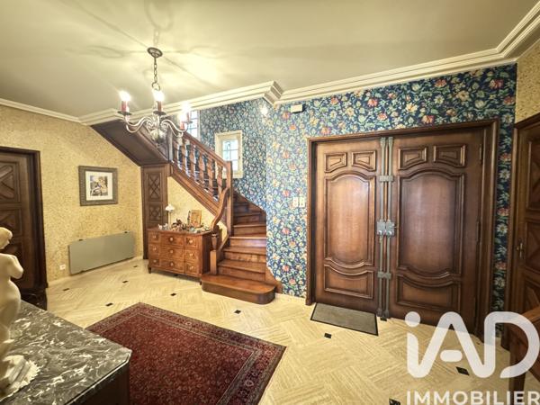 Maison à vendre 7 pièces 240 m² Sainte-Sigolène