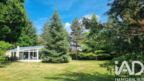 Maison à vendre 7 pièces 240 m² Sainte-Sigolène