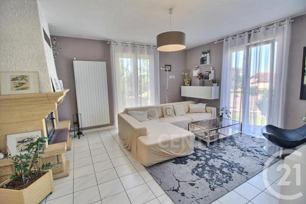 Maison à vendre  5 pièces - 122,20 m 2   ST AVOLD  - 57