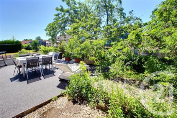Maison à vendre  5 pièces - 122,20 m 2   ST AVOLD  - 57